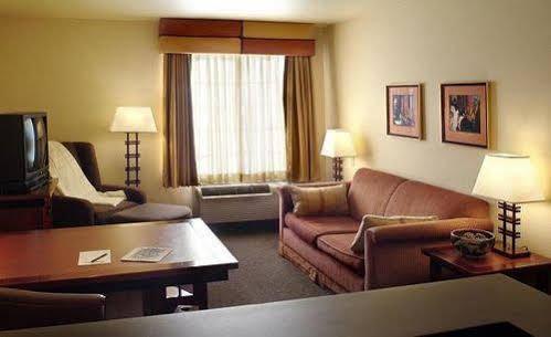Doubletree By Hilton - Pruneyard Plaza Hotel Campbell